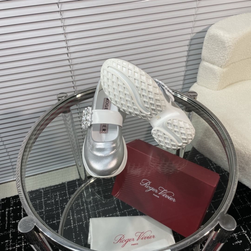 Roger Vivier Casual Shoes